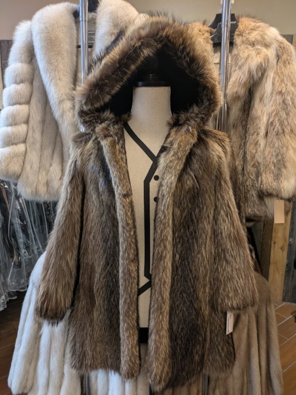 Women's North American Raccoon Coat with Hood Medium Real Fur